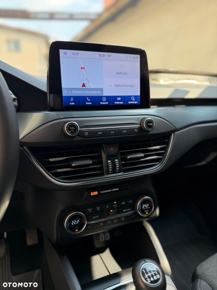 Ford Focus 1.0 EcoBoost Hybrid ACTIVE X - 21