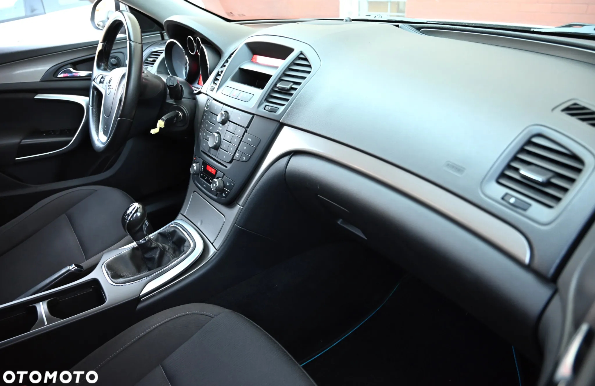 Opel Insignia - 19