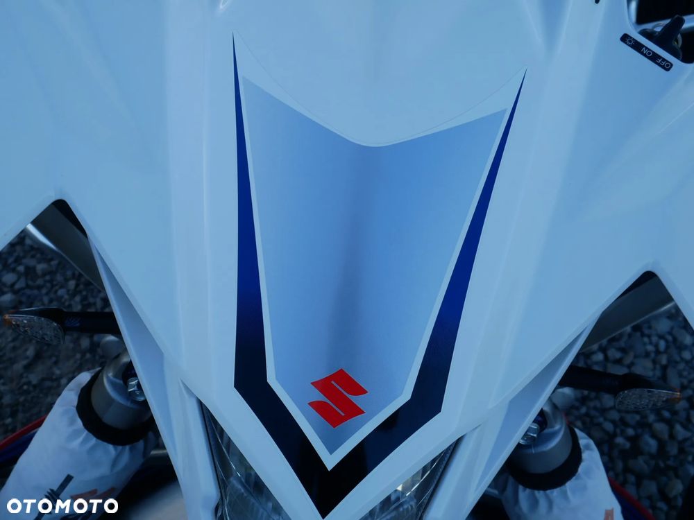Suzuki Inny - 14
