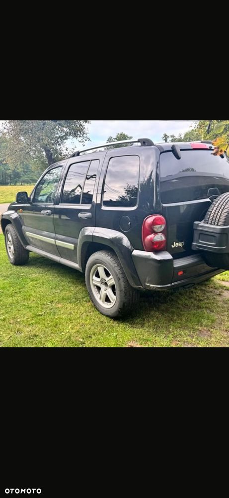 Jeep Liberty - 4