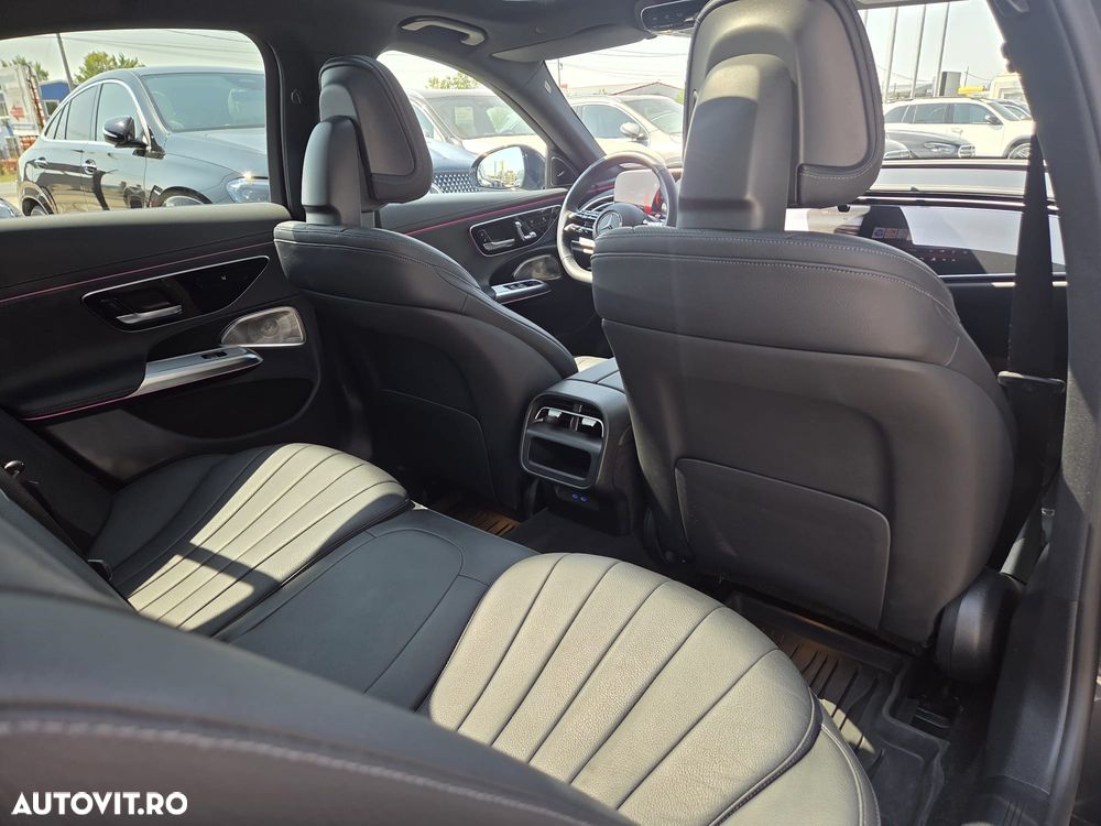 Mercedes-Benz E 220 d 4MATIC MHEV - 22
