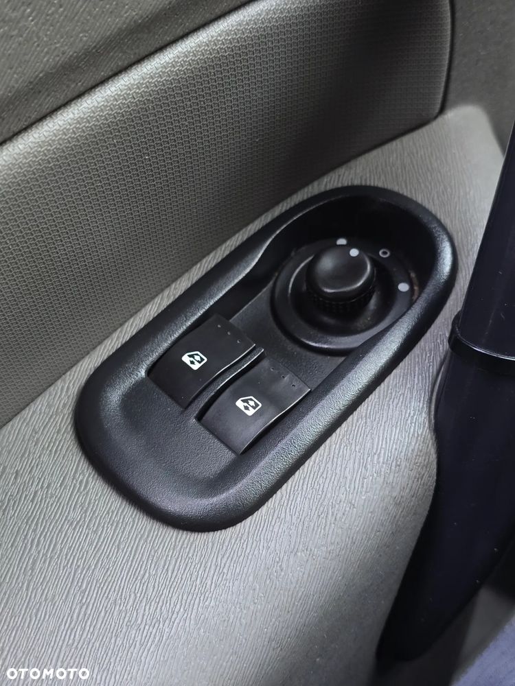 Renault Kangoo 1.5 dCi Helios - 30