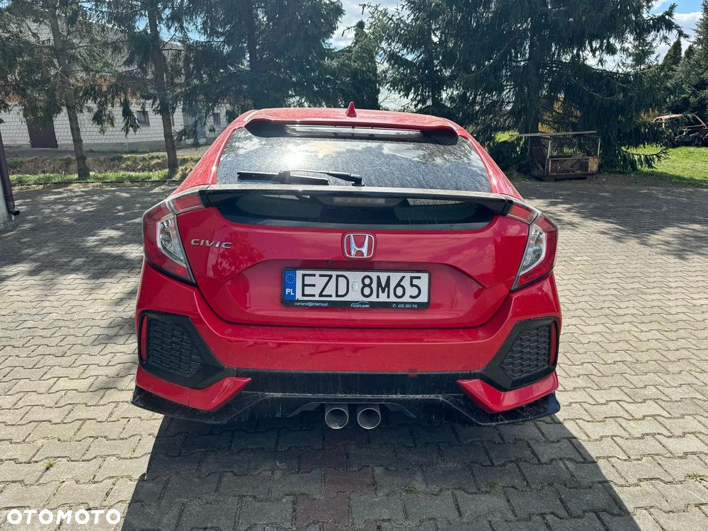 Honda Civic 1.5 i-VTEC Turbo CVT Sport - 11