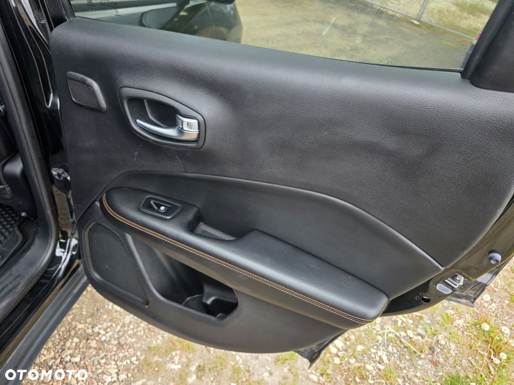 Jeep Compass 2.0 MultiJet Active Drive Automatik Limited - 5