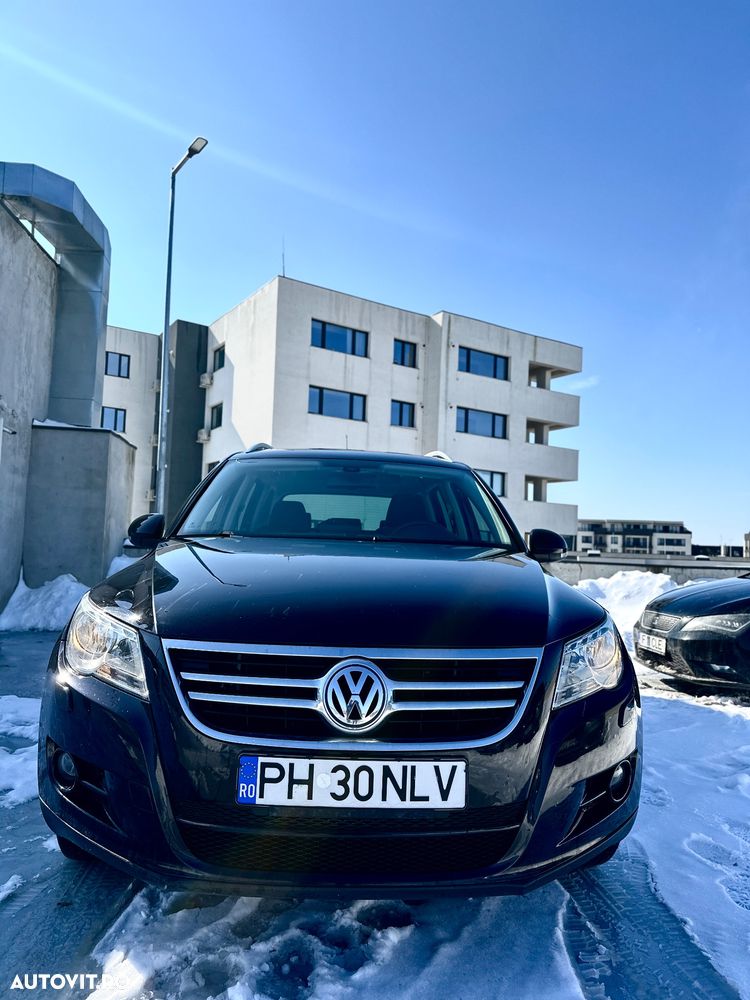 Volkswagen Tiguan - 2