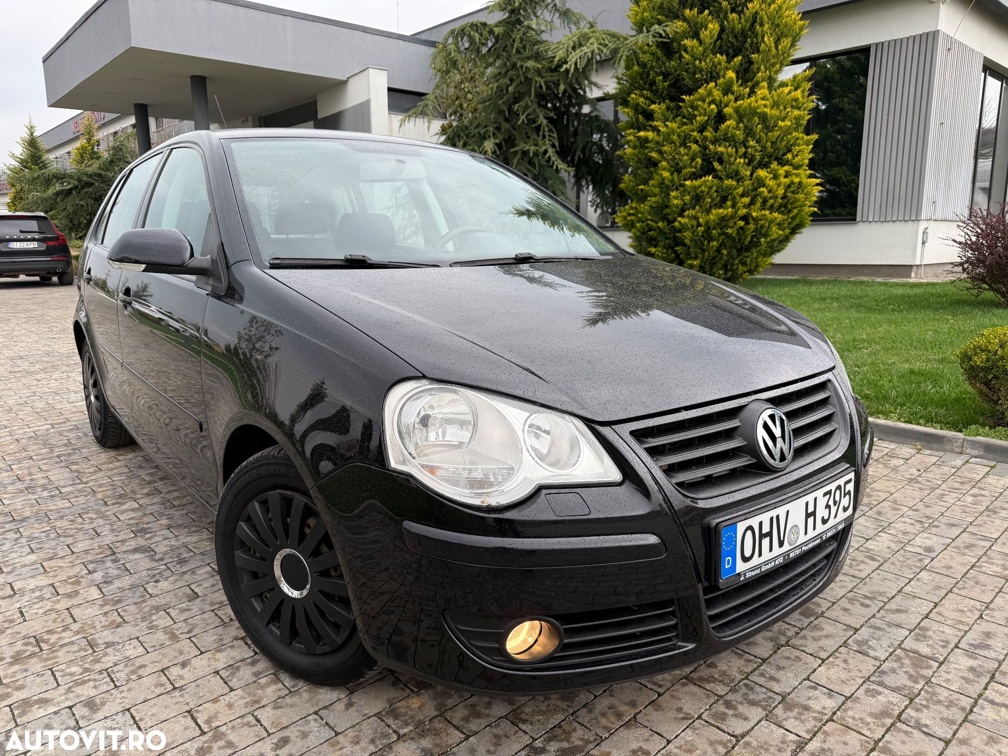 Volkswagen Polo 1.2 Comfortline - 1