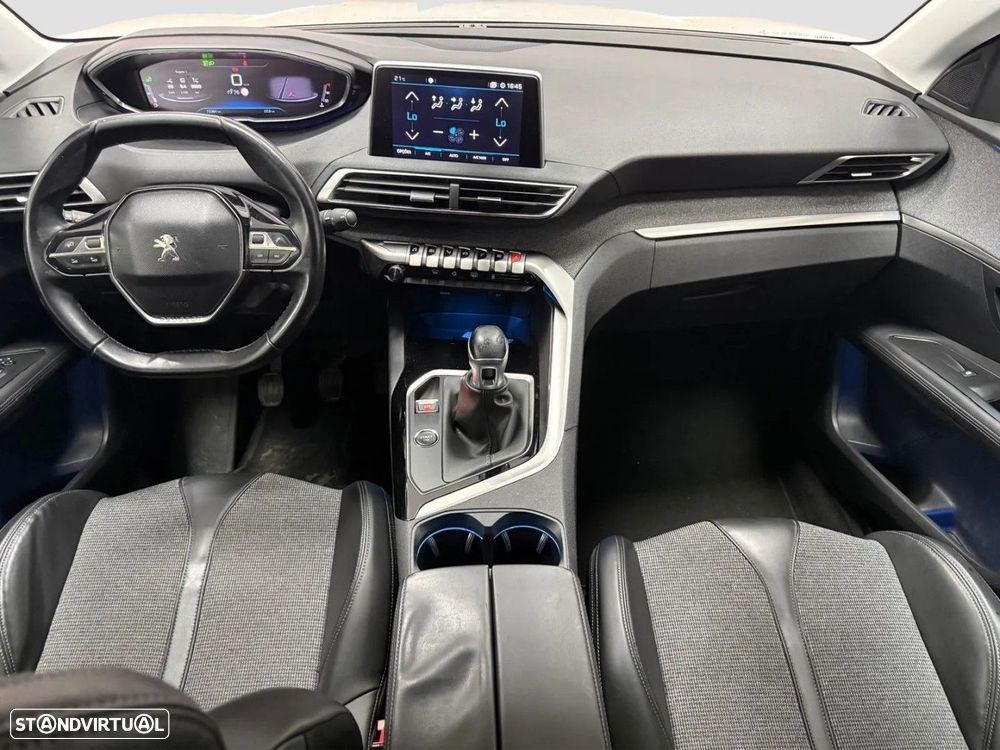 Peugeot 3008 1.2 PureTech Allure - 8