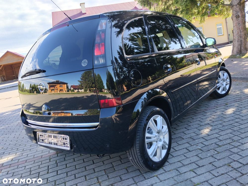 Opel Meriva 1.8 16V Cosmo - 27