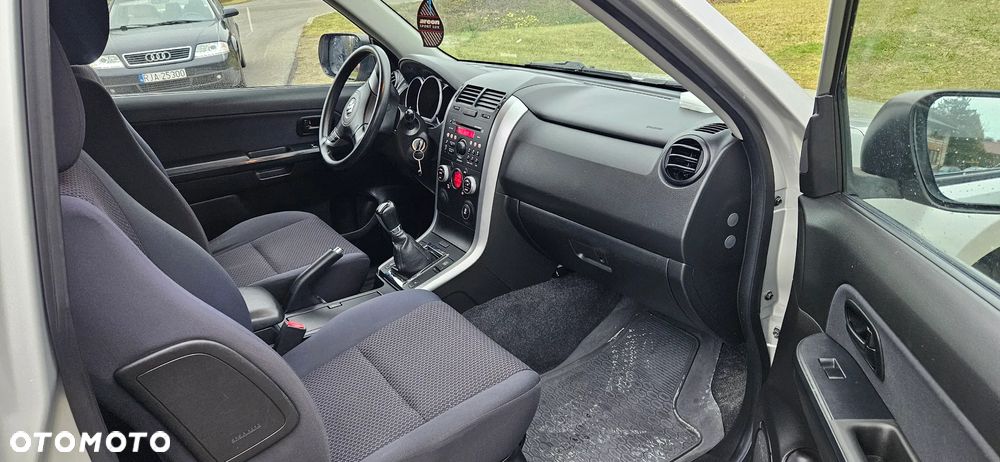 Suzuki Grand Vitara 1.6 Comfort EU5 - 18