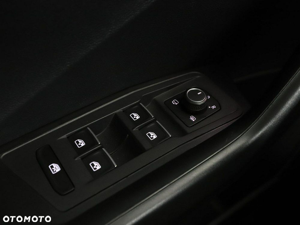 Volkswagen T-Roc 1.6 TDI SCR IQ.DRIVE - 36