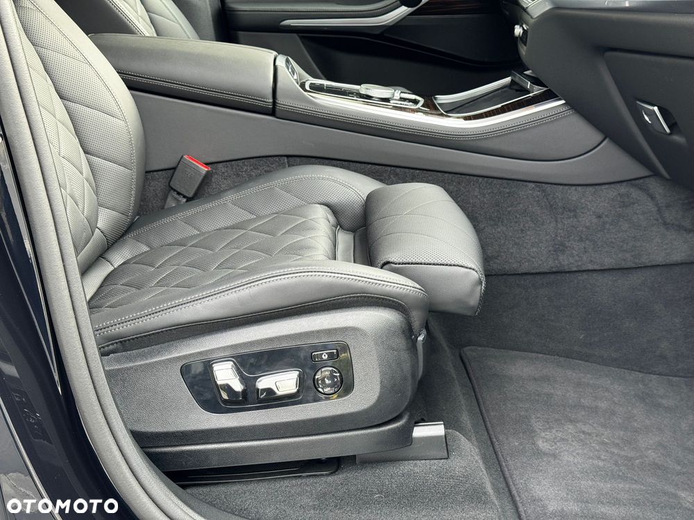 BMW X5 xDrive40i mHEV sport - 40