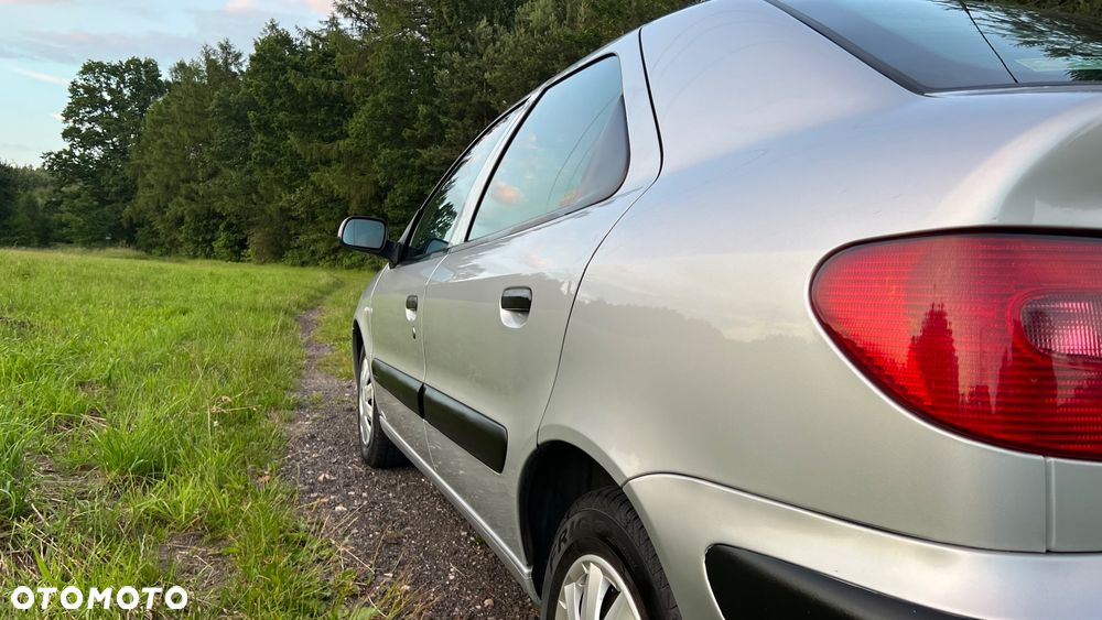 Citroën Xsara 1.6i Exclusive - 18