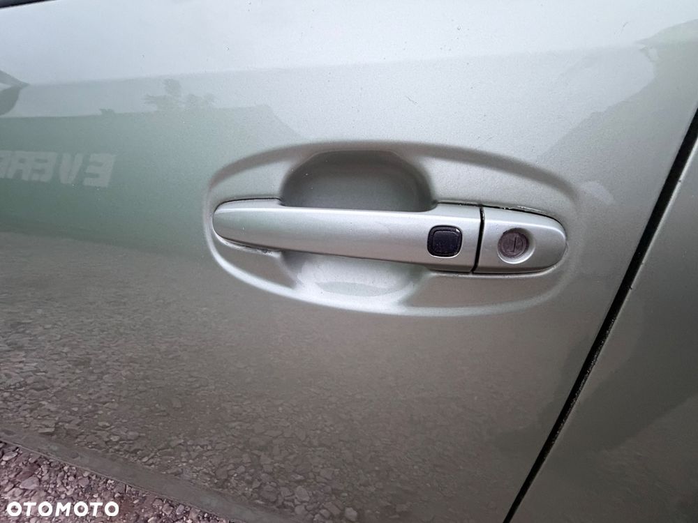 Toyota Prius - 26
