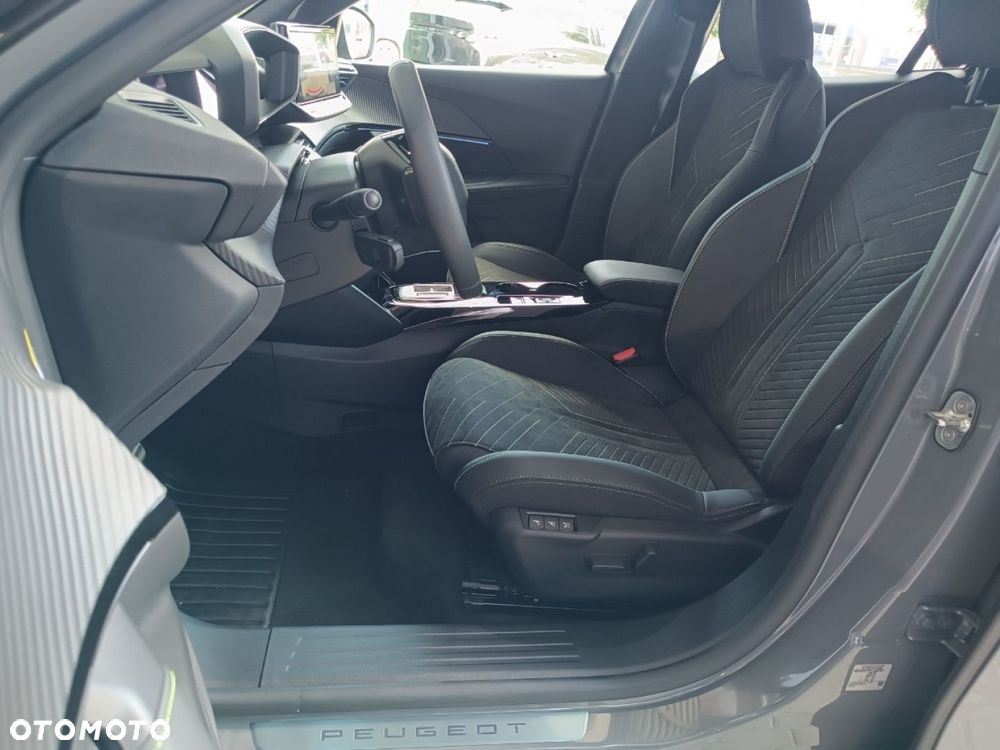 Peugeot 2008 - 13