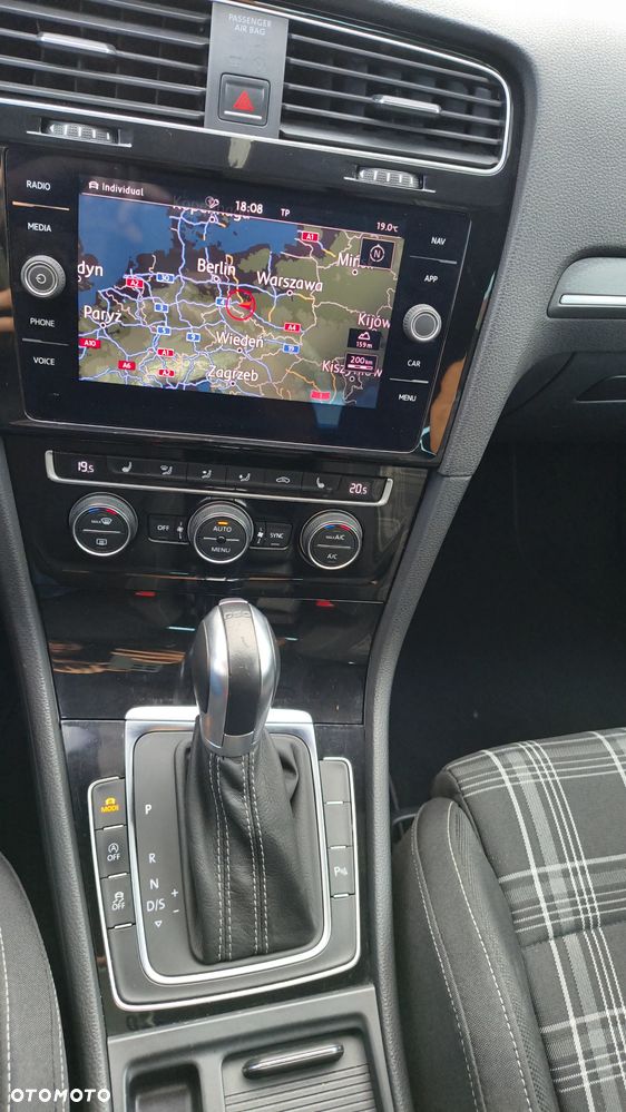 Volkswagen Golf GTD (BlueMotion Technology) DSG - 11