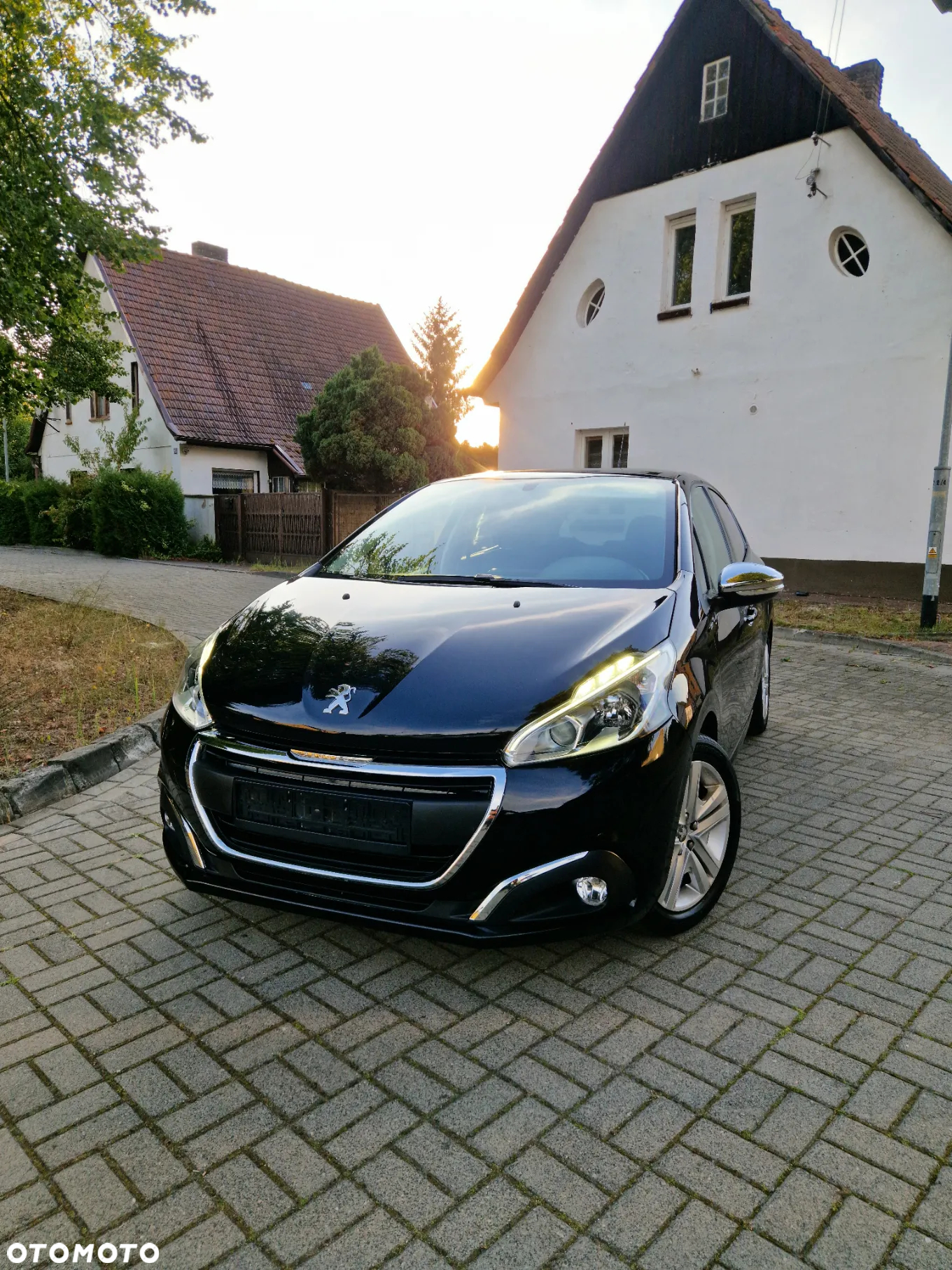 Peugeot 208 PureTech 82 Style - 8