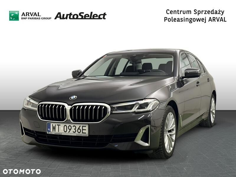 BMW Seria 5 520i mHEV Luxury Line