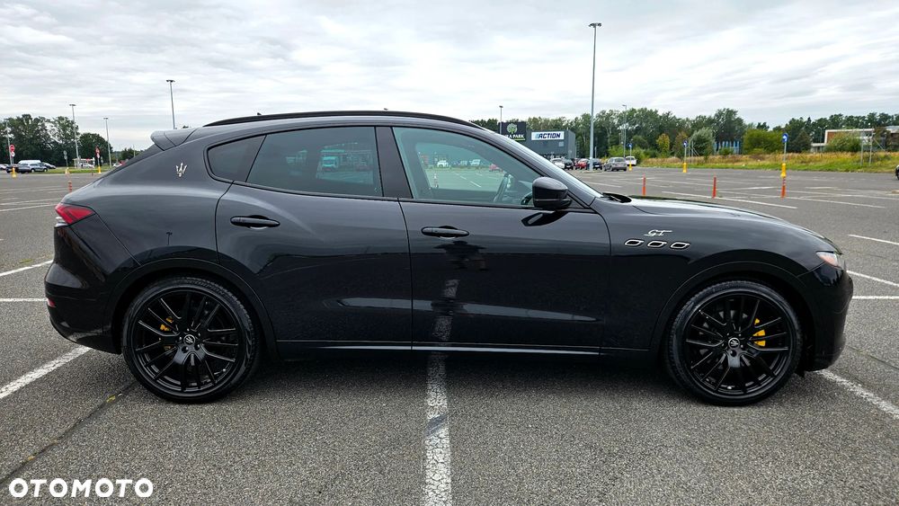 Maserati Levante - 2