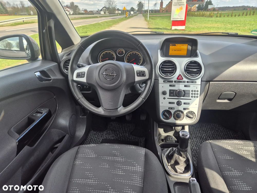 Opel Corsa 1.4 16V Edition - 7