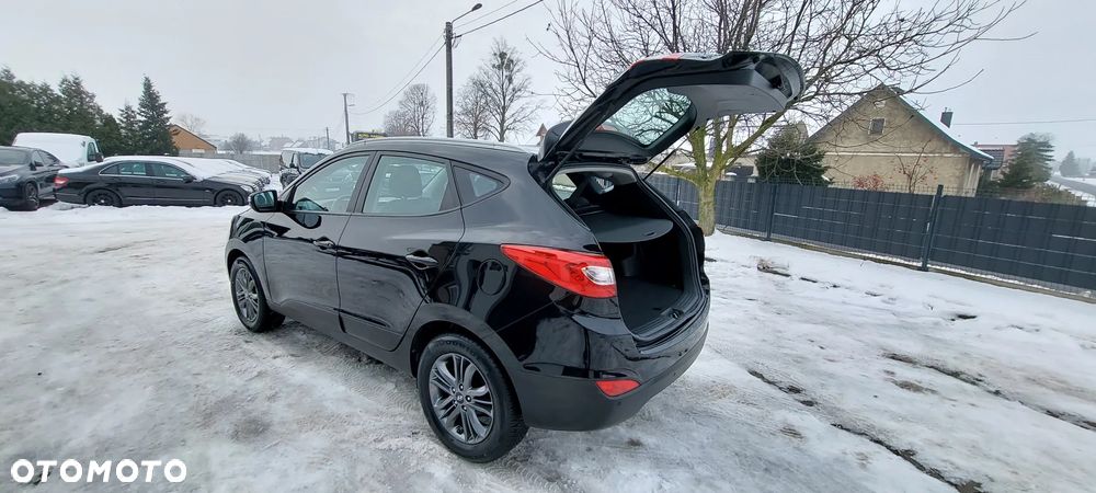 Hyundai ix35 - 23