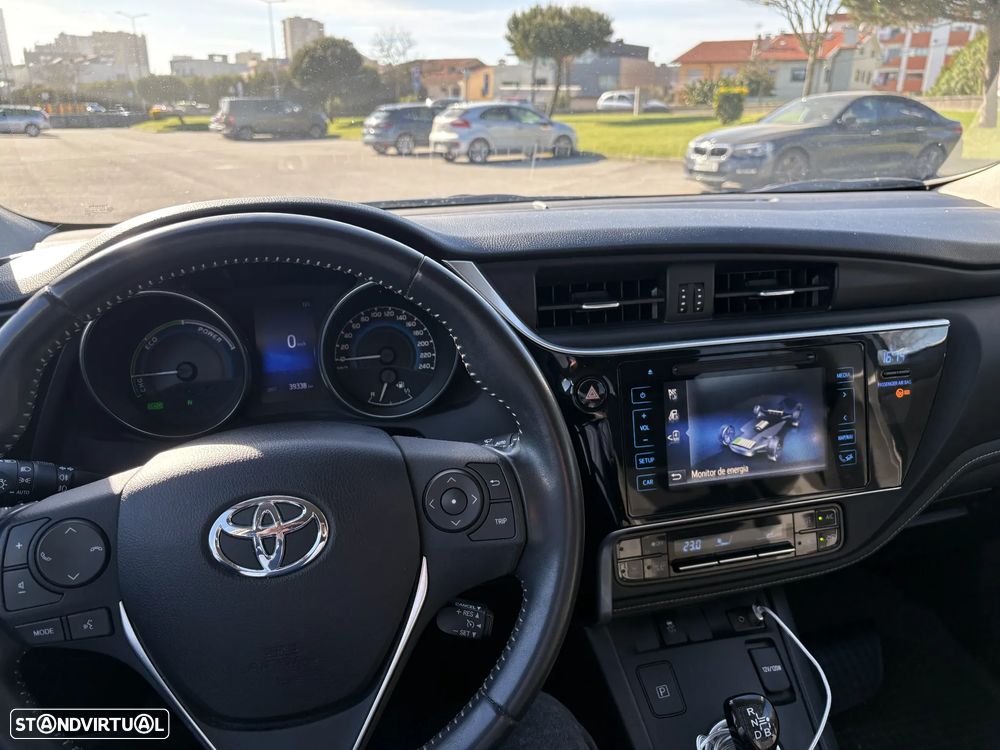 Toyota Auris 1.8 HSD Exclusive+Navi - 8