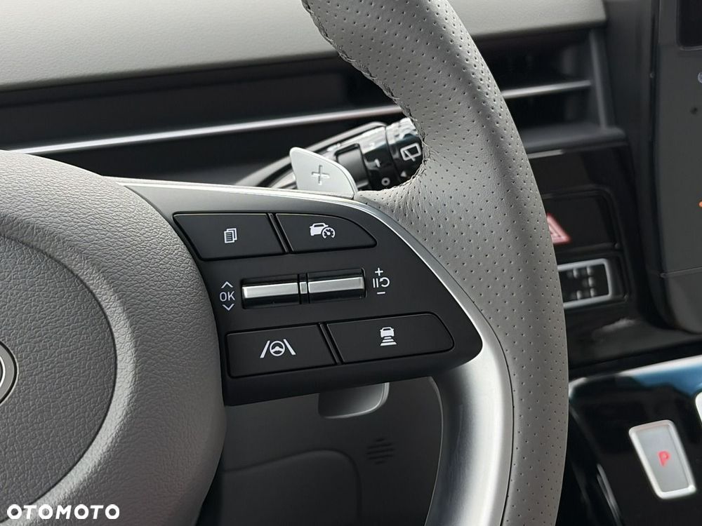 Hyundai Staria - 10
