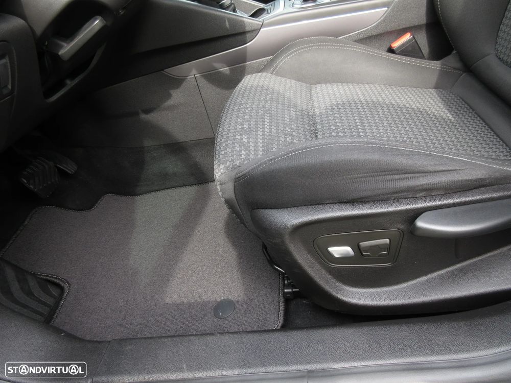 Renault Talisman Sport Tourer - 18