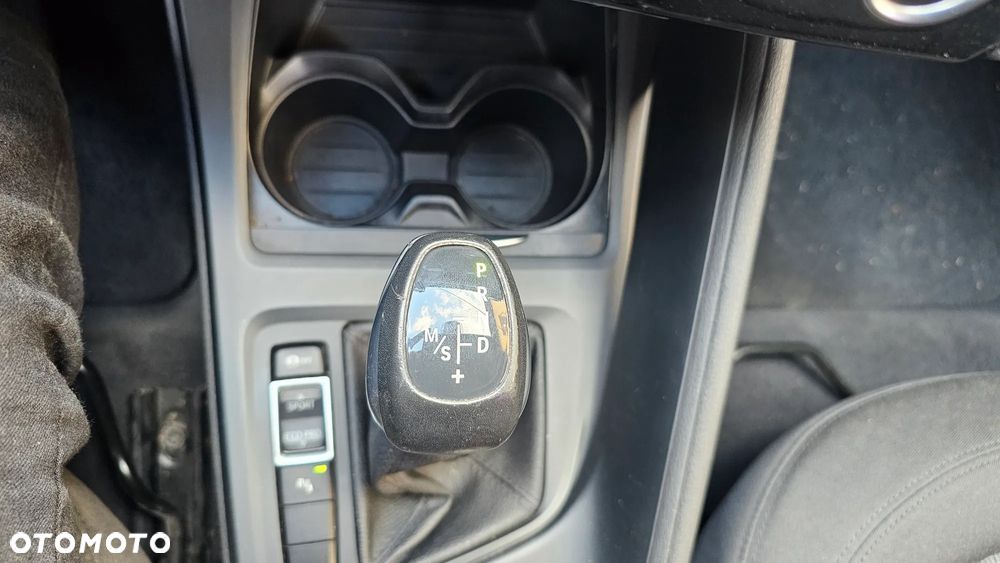 BMW X1 sDrive18d Advantage - 36