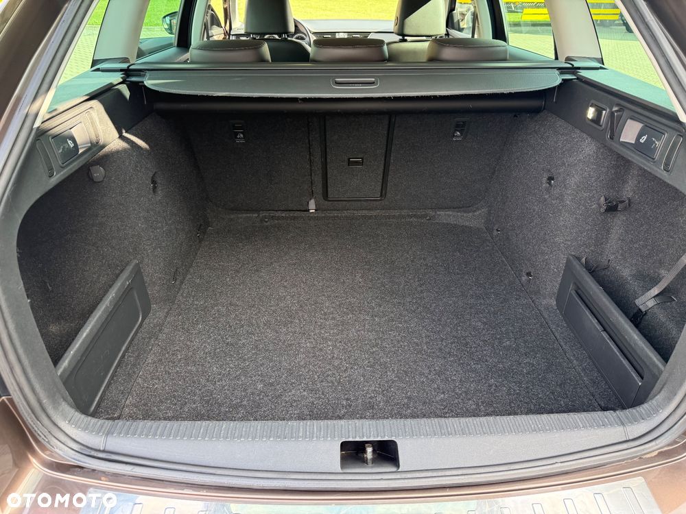 Skoda Octavia Scout 1.8 TSI 4x4 DSG - 37