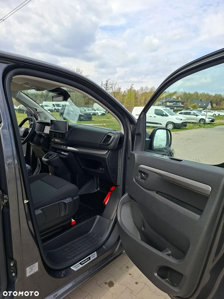 Toyota Proace - 16