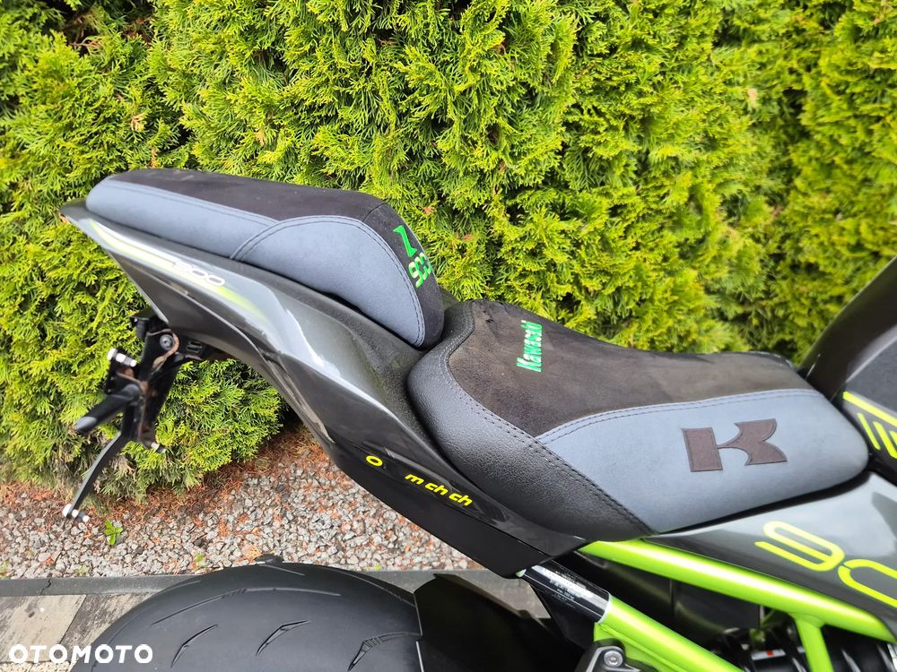 Kawasaki Z 900 - 13