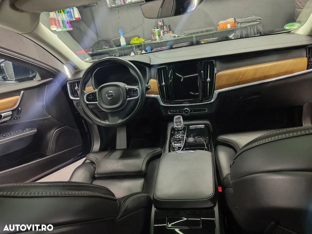 Volvo V90 - 8