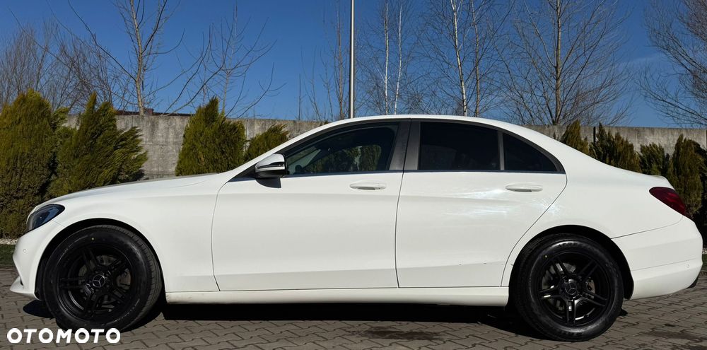 Mercedes-Benz Klasa C 160 9G-TRONIC - 24