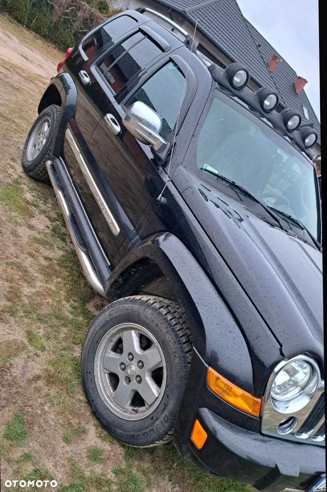 Jeep Liberty - 3