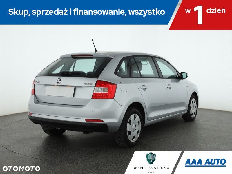 Skoda RAPID - 6