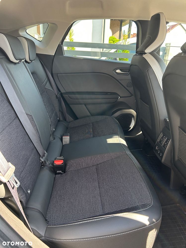 Renault Captur - 17