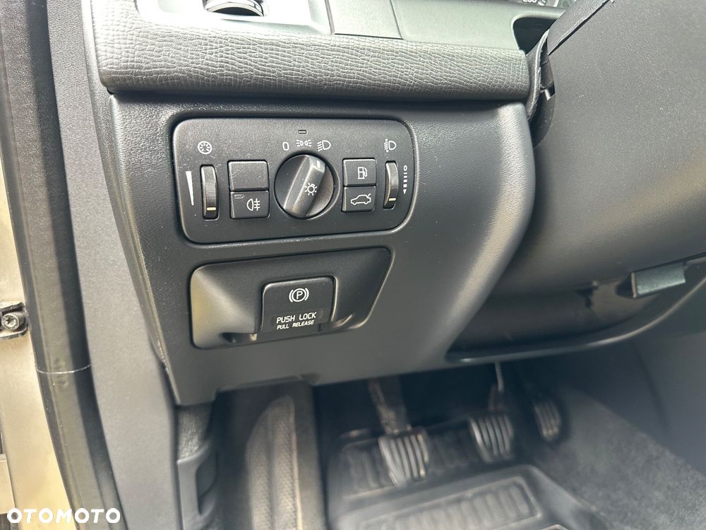 Volvo XC 60 - 18