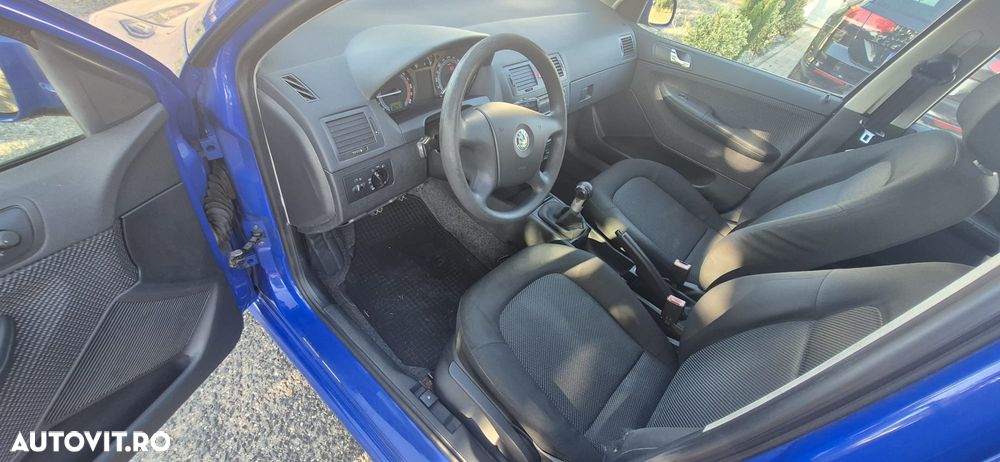 Skoda Fabia - 5