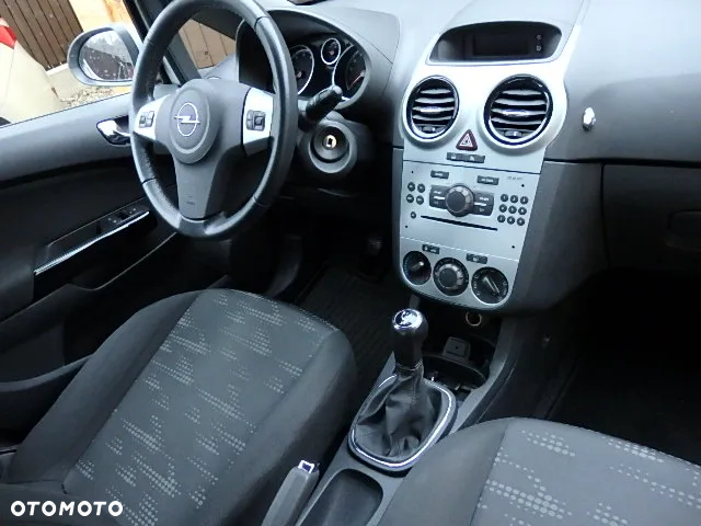 Opel Corsa - 12
