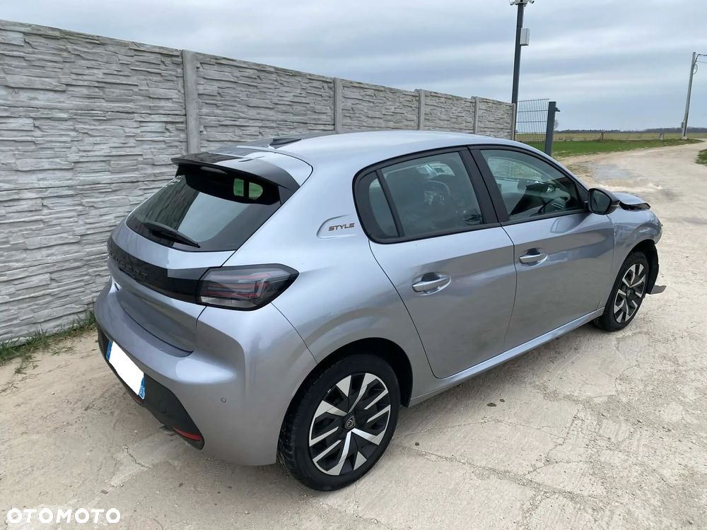 Peugeot 208 PureTech 100 Allure Pack - 33