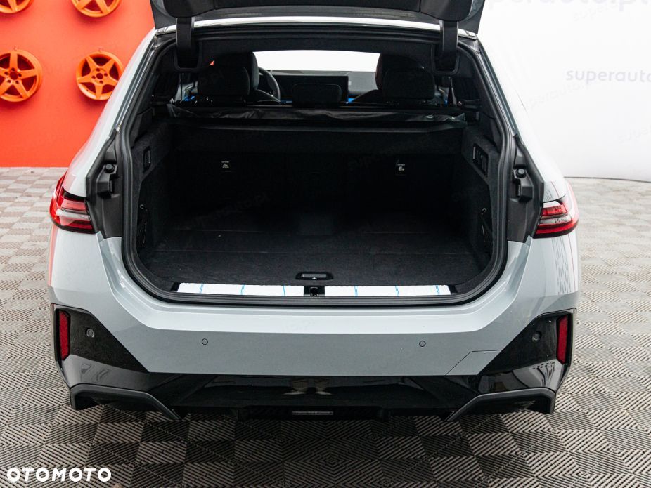 BMW Seria 5 - 10