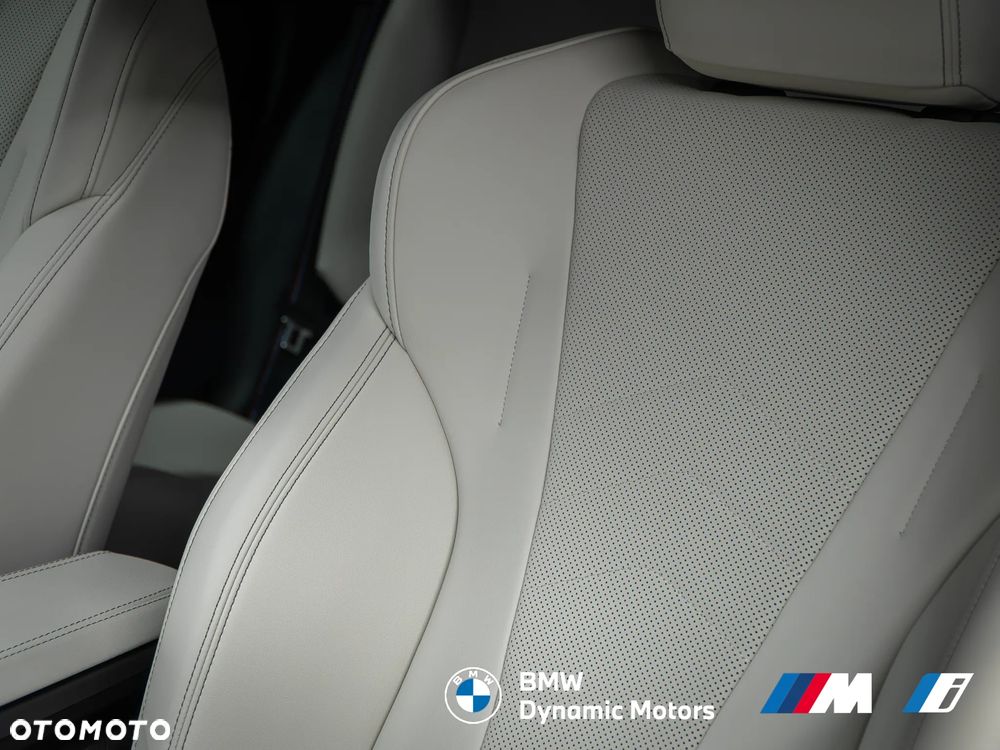 BMW X1 - 25