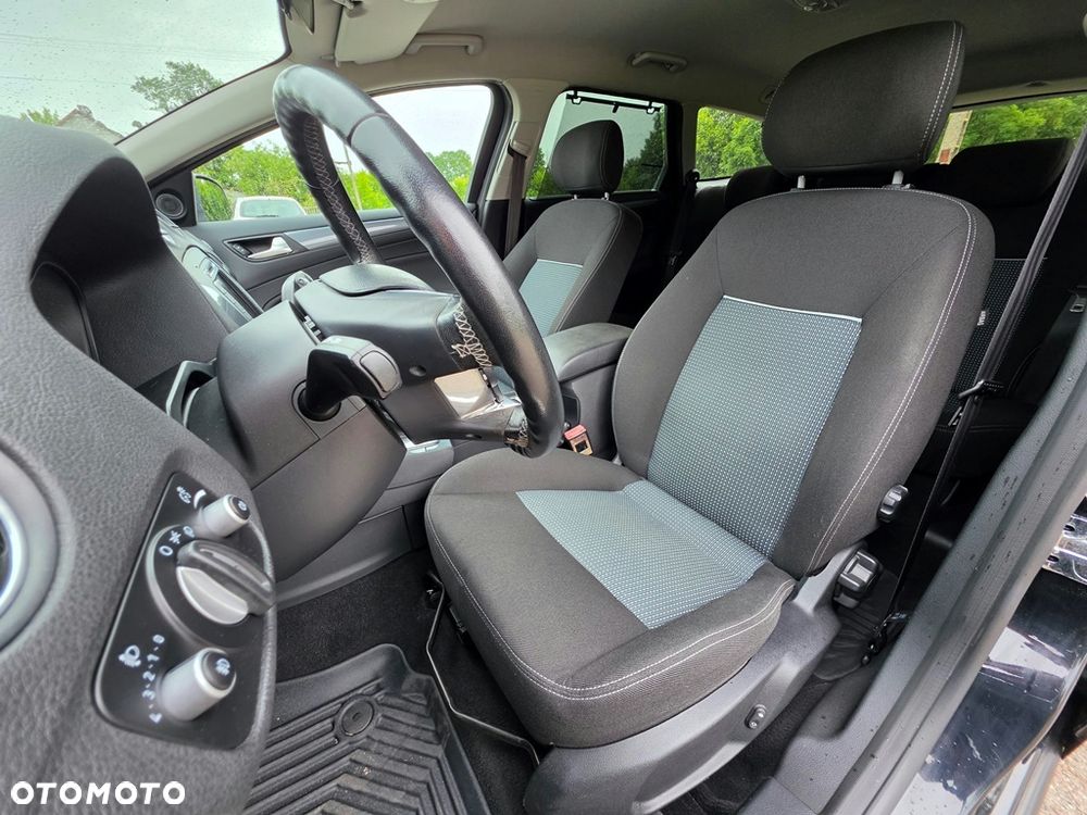Ford Mondeo 2.0 TDCi Champions Edition - 28
