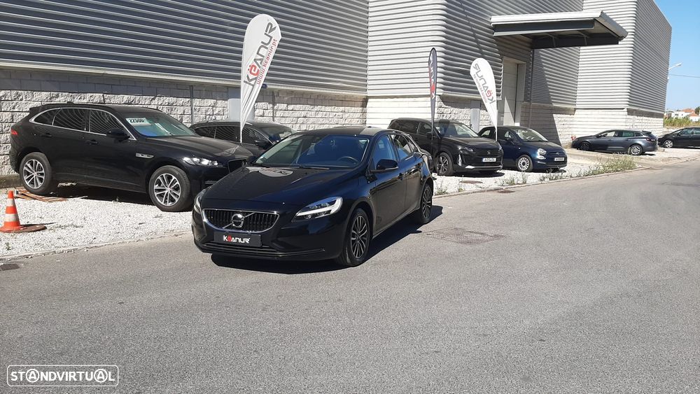 Volvo V40 2.0 D3 Momentum - 9