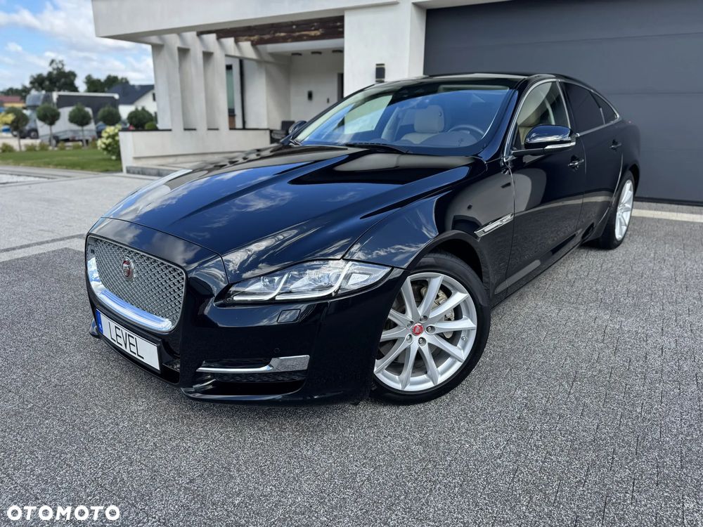 Jaguar XJ 3.0 V6 Premium Luxury - 12
