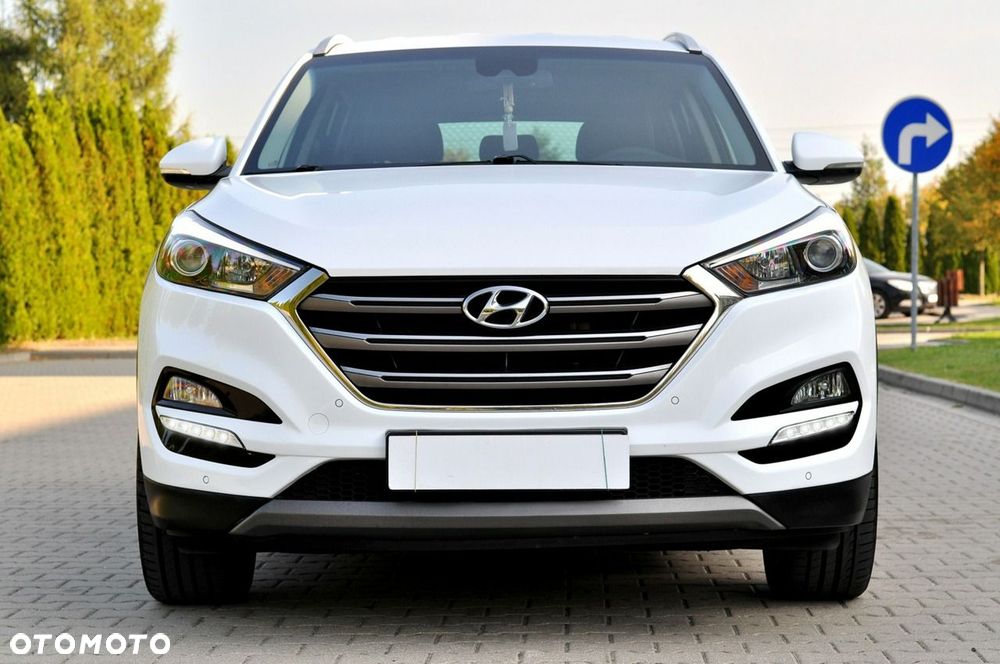 Hyundai Tucson 1.7 CRDI BlueDrive Comfort 2WD - 29