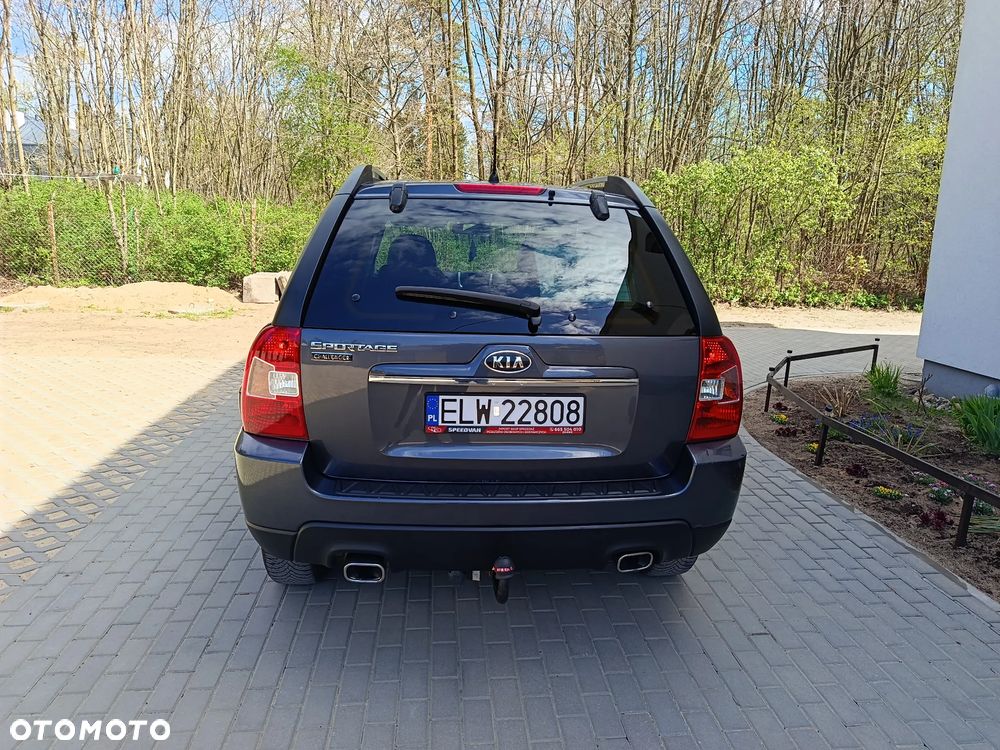 Kia Sportage 2.0 CRDI XL 2WD - 23