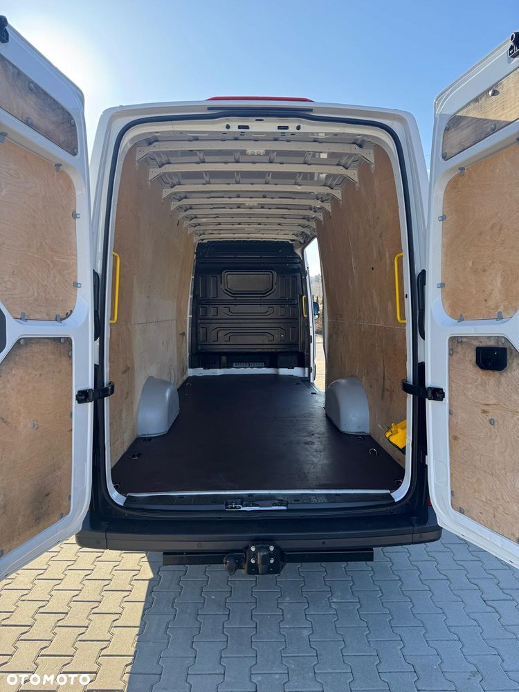 Volkswagen CRAFTER blaszak MAXi długi L5H2 - 14