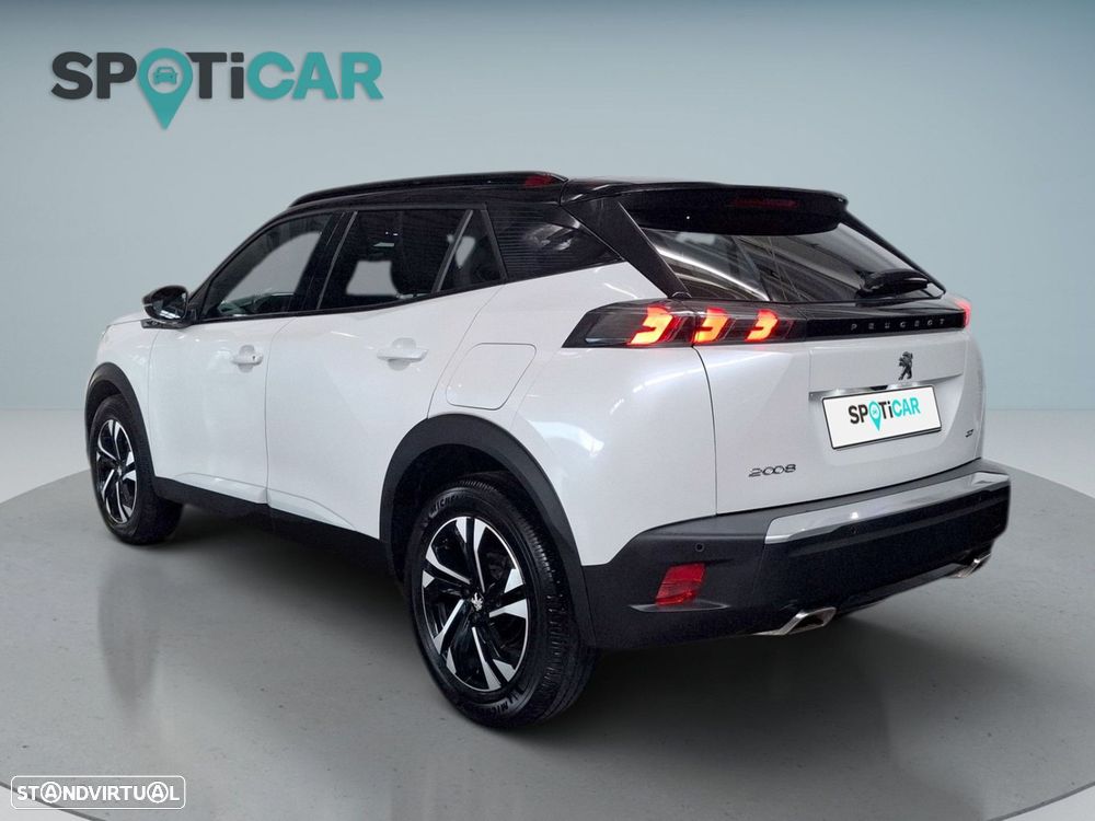Peugeot 2008 1.2 PureTech GT - 8