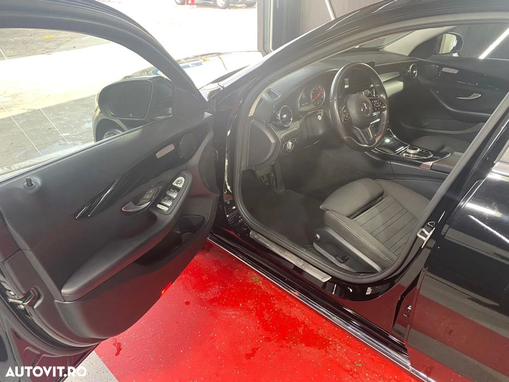 Mercedes-Benz C 180 Aut. - 7